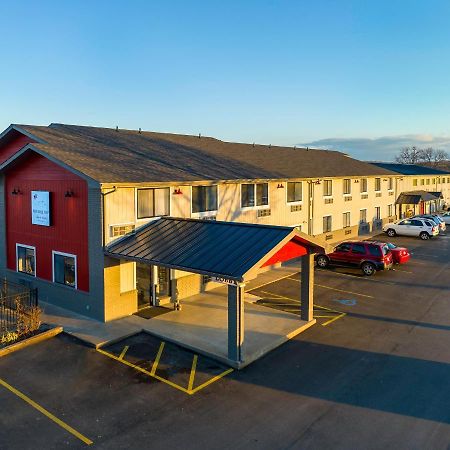 Hilltop Inn & Suites Grove Exterior foto