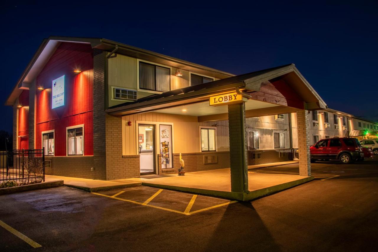 Hilltop Inn & Suites Grove Exterior foto